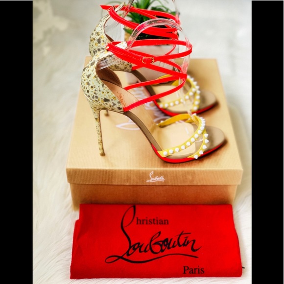 🍾🥂SOLD!🥳Christian Louboutin Spiked Sandals - Picture 3 of 14